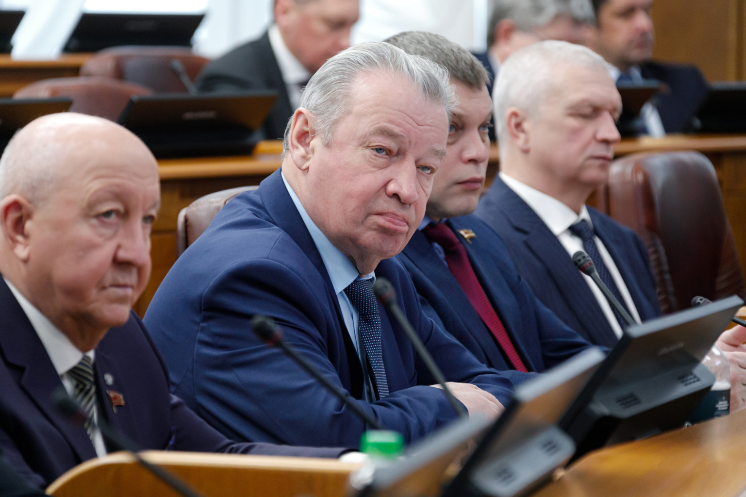 Председатель комитета по законодательству, государственному строительству и местному самоуправлению Анатолий Брагин об оказании бесплатной юридической помощи