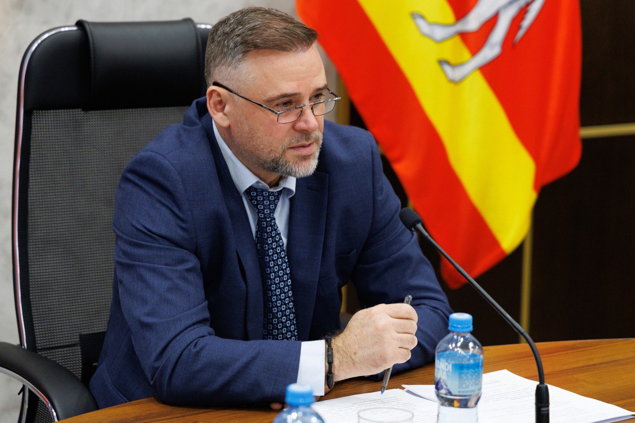 Вячеслав Евстигнеев подвёл итоги заседания комитета по аграрной политике и природопользованию