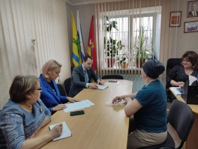 Заместитель председателя Законодательного Собрания Челябинской области Павел Киселёв провёл депутатский приём в Ишалинском сельском поселении