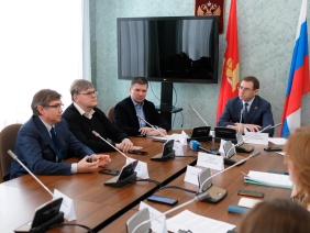 Южноуральские депутаты предлагают ужесточить административную ответственность за несоблюдение ограничений и нарушение запретов в сфере торговли никотинсодержащей продукцией