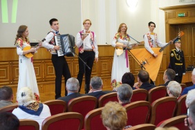 В Законодательном Собрании наградили лауреатов премии «Общественное признание»