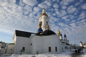 Председатель Законодательного Собрания Александр Лазарев посетил крупнейший в мире нефтехимический комплекс «ЗапСибНефтехим»