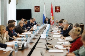 Заседание комитета Законодательного Собрания по строительной политике и ЖКХ