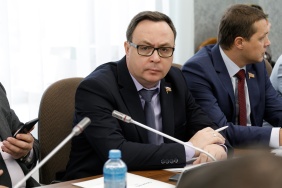 Заседание комитета Законодательного Собрания по бюджету и налогам