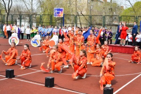 В филиале школы №68 города Челябинска состоялось открытие спортивной площадки.